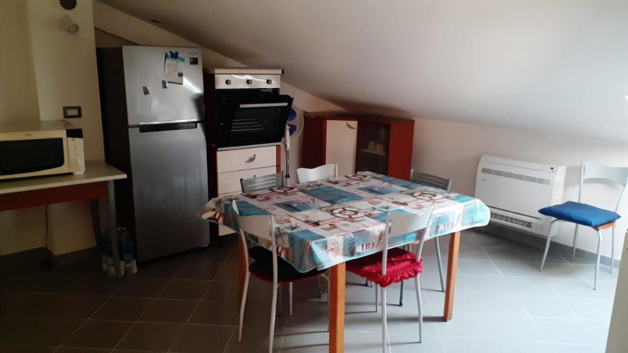 Appartamento Per Vacanze E Brevi Periodi Iun Q2474 Oristano Exteriör bild